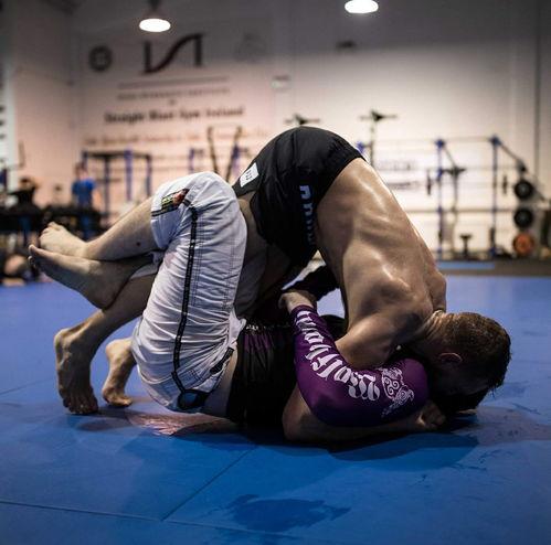 嘴炮教练爆料完整视频,完整视频曝光背后的惊人内幕 第2张 嘴炮教练爆料完整视频,完整视频曝光背后的惊人内幕 第2张